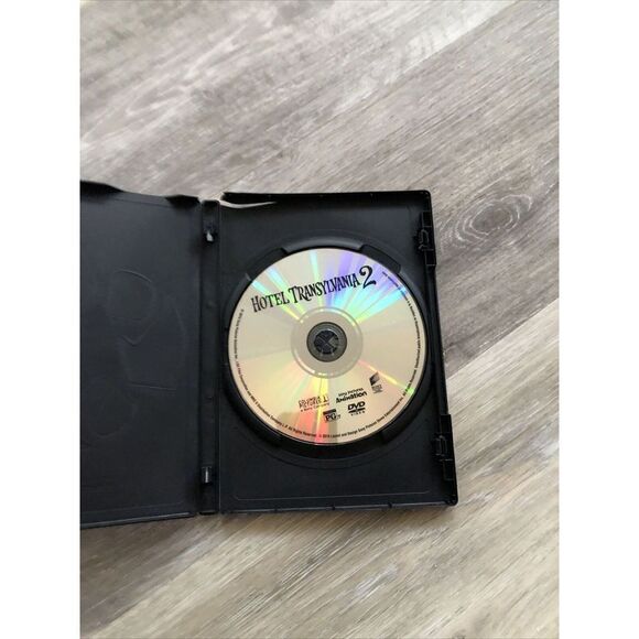 Hotel Transylvania 2. Pre Owned - Picture 6 of 6